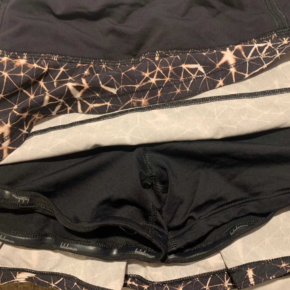 Lululemon pace rival skirt 2 - Picture 8 of 9